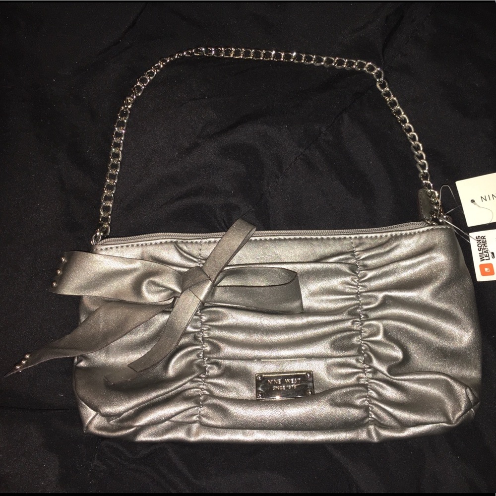 Wilson’s Leather Nine West Purse